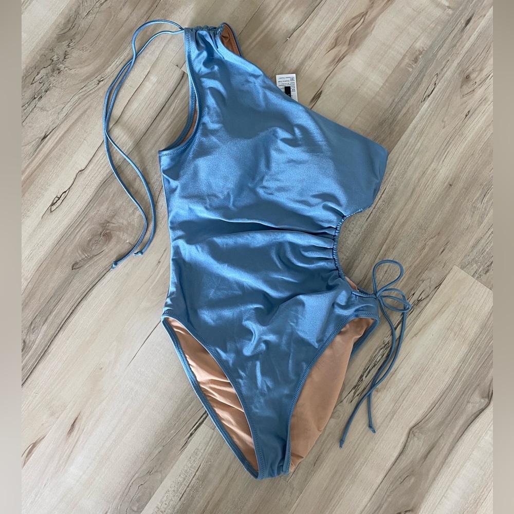 NEVER WORN - J Crew one Piece cut out swimsuit